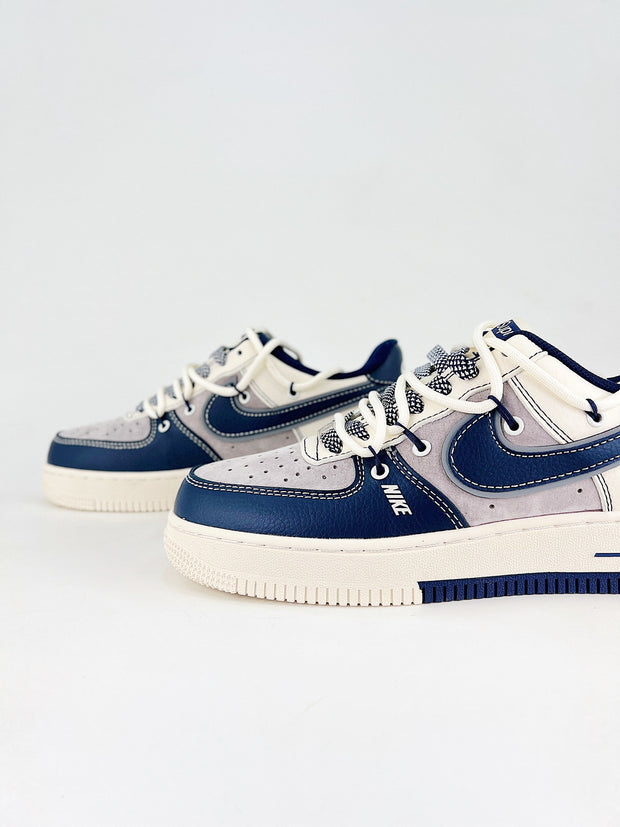 NIKE AIR FORCE 1 SUPREME
