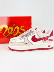 NIKE AIR FORCE 1 SUPREME