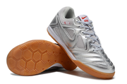 Nike SB Supreme Gato “silver”.