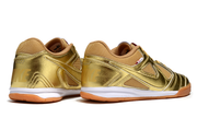 Nike SB Supreme Gato “Gold”.