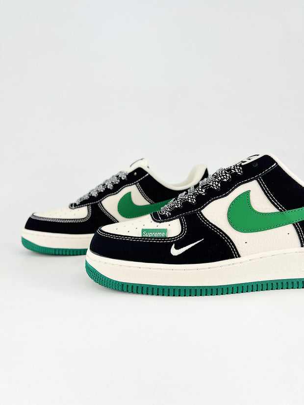 NIKE AIR FORCE 1 SUPREME