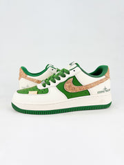 NIKE AIR FORCE 1 SUPREME