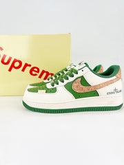 NIKE AIR FORCE 1 SUPREME
